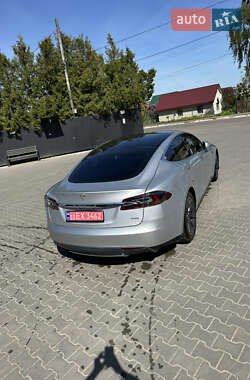 Ліфтбек Tesla Model S 2016 в 