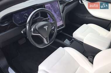 Лифтбек Tesla Model S 2019 в 