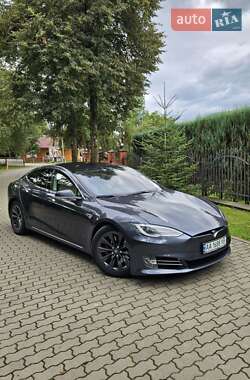 Tesla Model S 2017