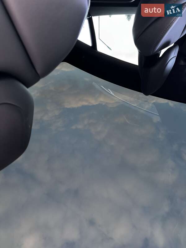 Лифтбек Tesla Model S 2018 в Луцке фото 16 Лифтбек Tesla Model S 2018 в Луцке