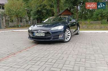 Лифтбек Tesla Model S 2013 в 