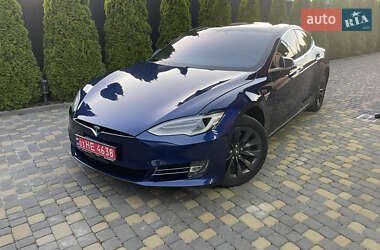 Ліфтбек Tesla Model S 2018 в 