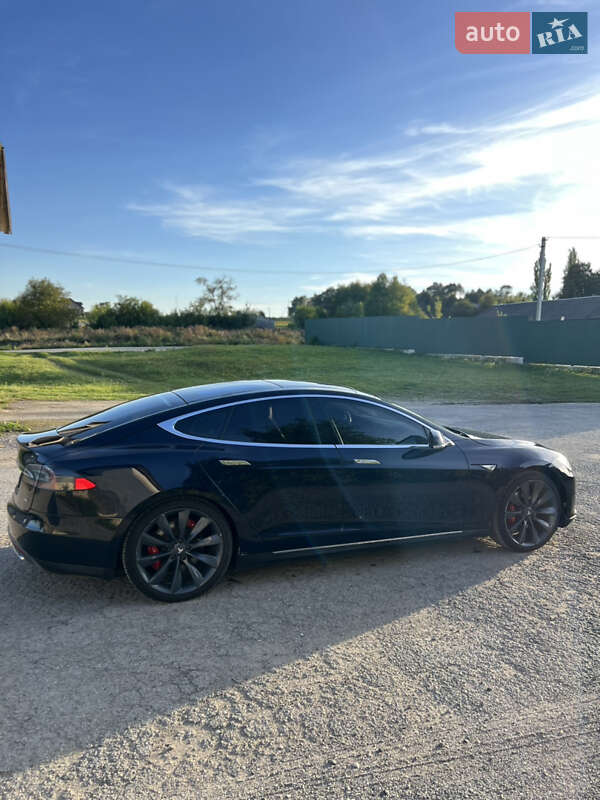 Лифтбек Tesla Model S 2013 в Тернополе