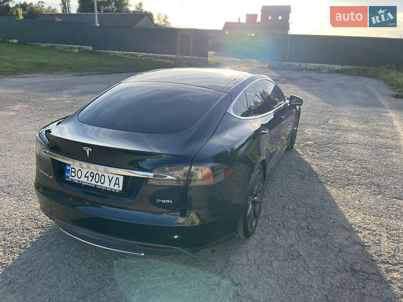 Лифтбек Tesla Model S 2013 в Тернополе