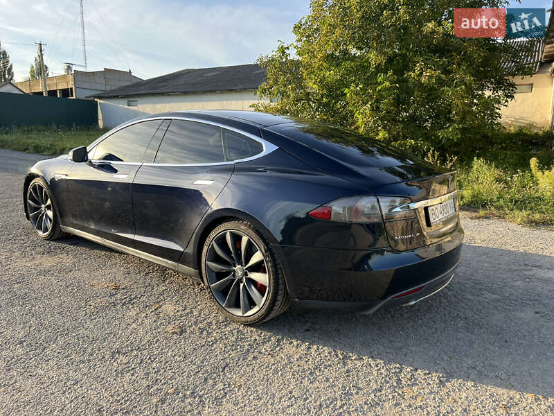 Лифтбек Tesla Model S 2013 в Тернополе