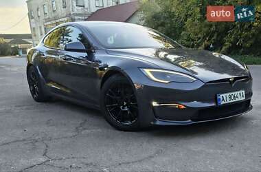 Tesla Model S 2021