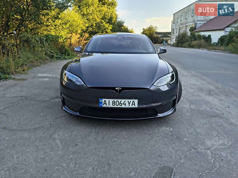 Лифтбек Tesla Model S 2021 в Фастове