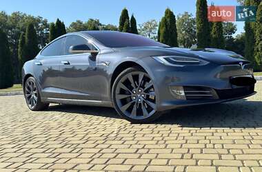 Лифтбек Tesla Model S 2017 в Одессе