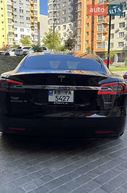 Ліфтбек Tesla Model S 2018 в 