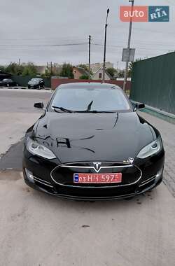 Ліфтбек Tesla Model S 2014 в Золочеві