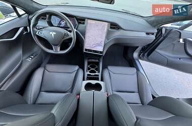 Ліфтбек Tesla Model S 2018 в 