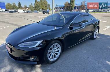 Tesla Model S 2017