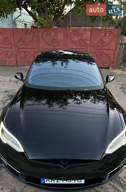 Лифтбек Tesla Model S 2013 в Николаеве