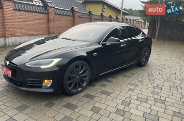 Tesla Model S 2018