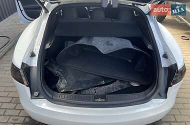 Лифтбек Tesla Model S 2018 в 