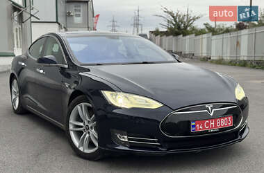 Лифтбек Tesla Model S 2014 в 