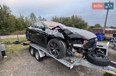 Ліфтбек Tesla Model S 2022 в 