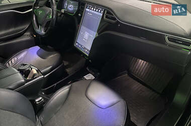 Ліфтбек Tesla Model S 2014 в 