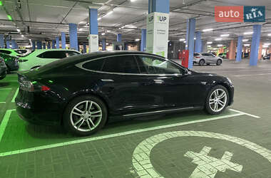 Ліфтбек Tesla Model S 2014 в 