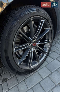 Лифтбек Tesla Model S 2014 в 