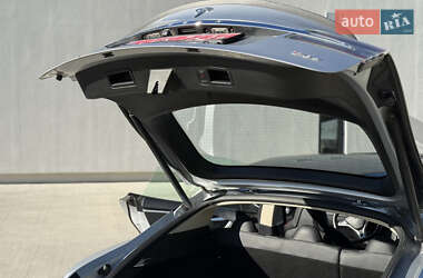 Лифтбек Tesla Model S 2013 в 