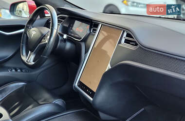 Ліфтбек Tesla Model S 2017 в 