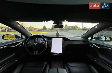 Ліфтбек Tesla Model S 2018 в 