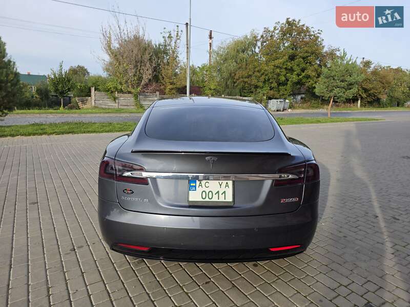 Лифтбек Tesla Model S 2016 в Владимире фото 6 Лифтбек Tesla Model S 2016 в Владимире
