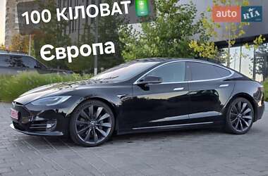 Tesla Model S 2018