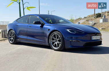 Tesla Model S 2021