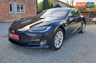 Tesla Model S 2017