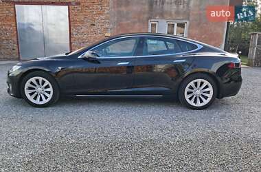 Лифтбек Tesla Model S 2017 в 