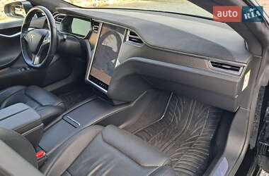 Лифтбек Tesla Model S 2017 в 