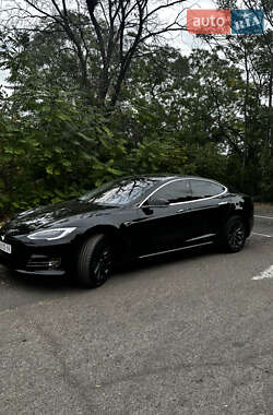 Лифтбек Tesla Model S 2017 в Одессе