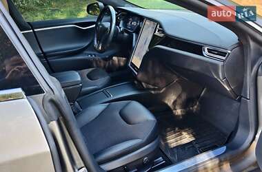 Ліфтбек Tesla Model S 2016 в 