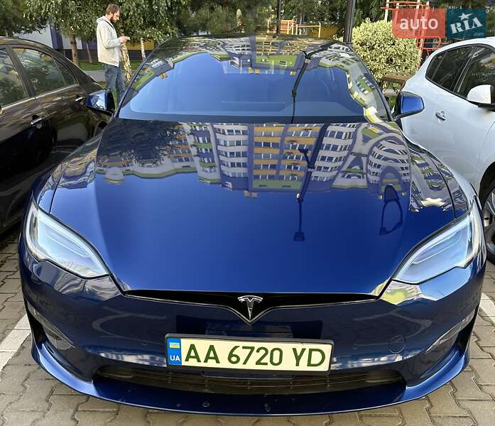 Ліфтбек Tesla Model S 2021 в 