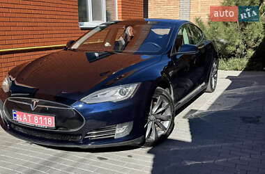 Ліфтбек Tesla Model S 2013 в Вінниці