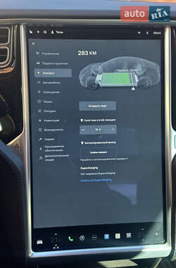 Лифтбек Tesla Model S 2013 в 