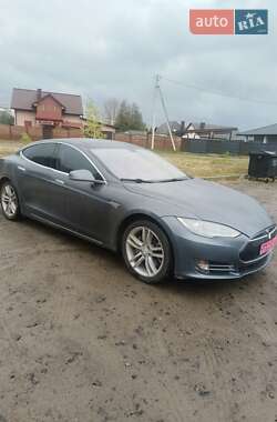 Ліфтбек Tesla Model S 2013 в 
