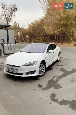 Tesla Model S 2017