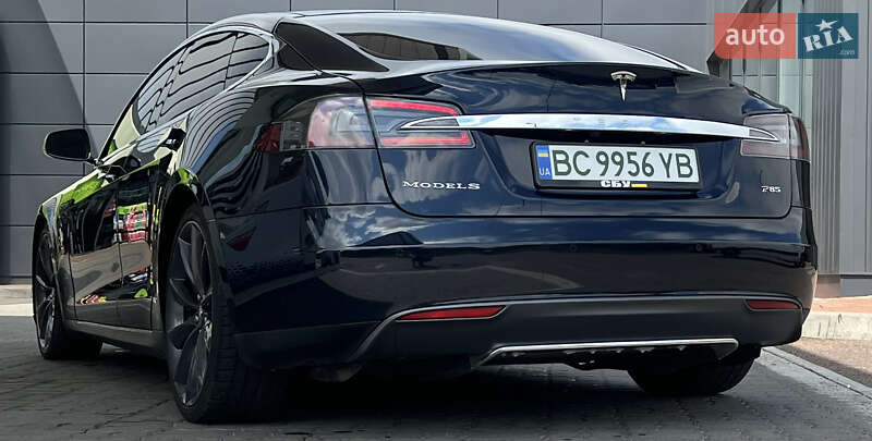 Ліфтбек Tesla Model S 2014 в Дрогобичі фото 25 Ліфтбек Tesla Model S 2014 в Дрогобичі