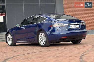 Ліфтбек Tesla Model S 2016 в 
