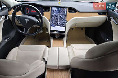 Лифтбек Tesla Model S 2019 в 