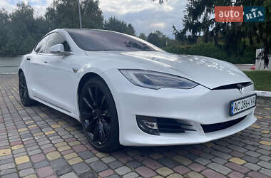 Tesla Model S 2017