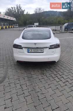 Лифтбек Tesla Model S 2017 в 