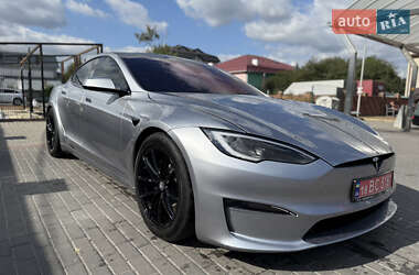 Ліфтбек Tesla Model S 2024 в 