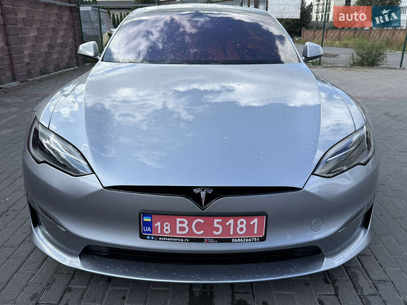 Лифтбек Tesla Model S 2024 в Ровно