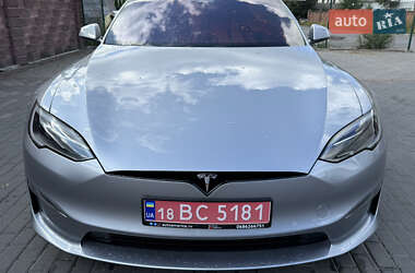 Ліфтбек Tesla Model S 2024 в 
