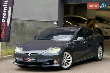 Лифтбек Tesla Model S 2016 в Харькове