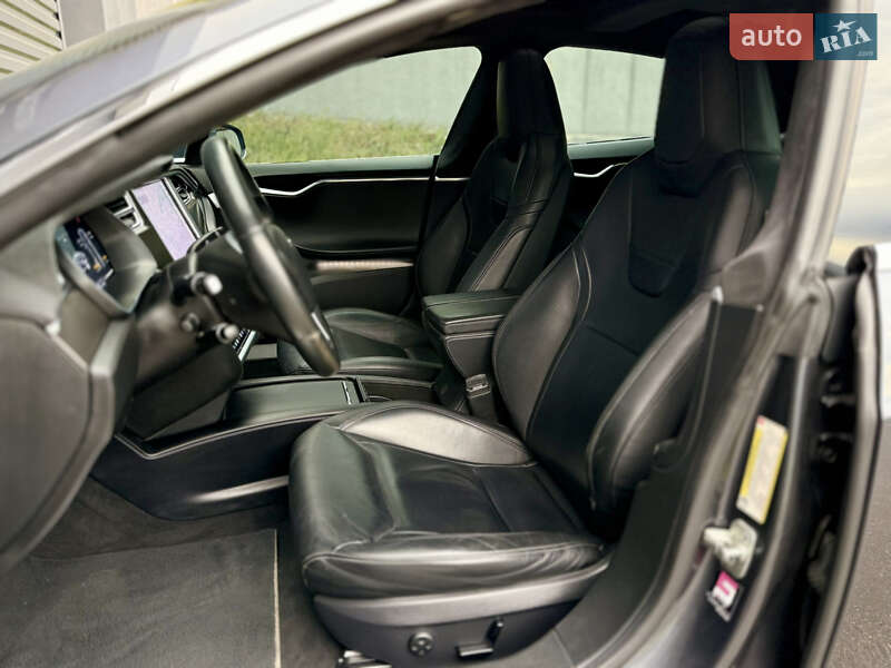 Лифтбек Tesla Model S 2016 в Харькове